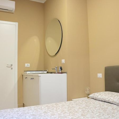 Portello Double Rooms Flat - 3 People Милан Экстерьер фото